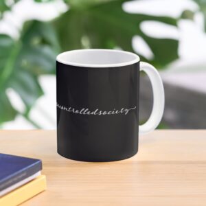 A cashless society is a controlled society mug 2